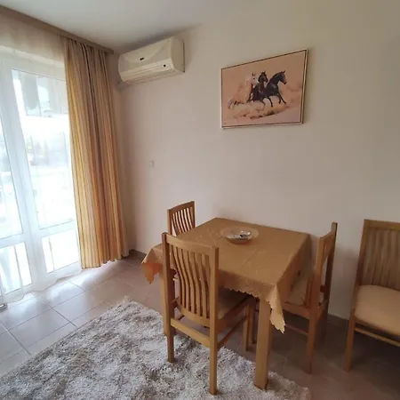 Apartment Studio Apartman Wimi *
