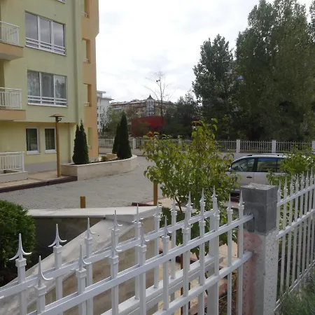 Apartament Studio Apartman Wimi *